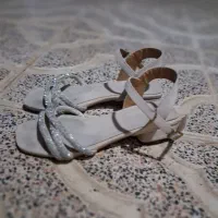 لباس|لباس|خزل, |دیوار