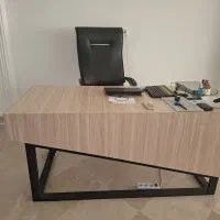 میز کار ام دی اف وفلز