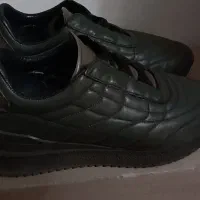 یک جفت کتانی نو (تمام چرم) فقط ۲ تومان