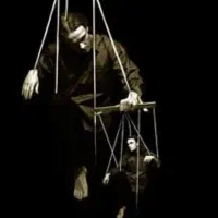 استخدام عروسک‌گردان حرفه‌ای