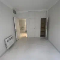 158 متر * ۳ خواب * نور شمال و جنوب *بازسازی