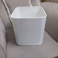 گلدان سفید مربع 25 در 25