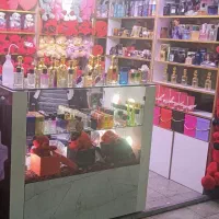 فروشندگی عطروادکلن