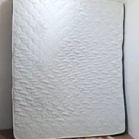 تشک دو نفره به همراه تخت فلزی دو نفره