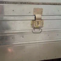 صندوق فلزی