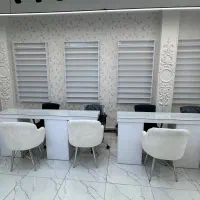 میز ناخن هفت نفره