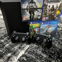 PS4  پرو