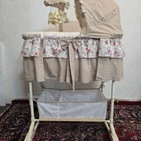 گهواره و تخت نوزادی