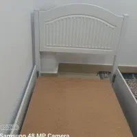 تخت جوان