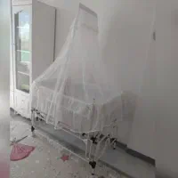 تخت نوزاد