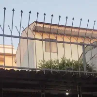 حفاظ روی دیوار و پنجره