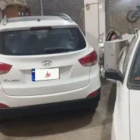 توسان ۲۰۱۵  &/ خلیج موتور ۲هزار   فوق تمیز
