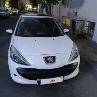 207 سفید رینگ مشکی