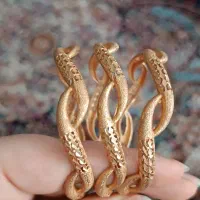 النگو طلاروس اصل