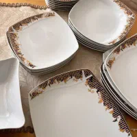 سرویس چینی ۲۴ پارچه