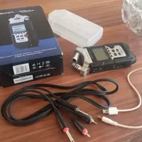 دستگاه صدابرداری zoom