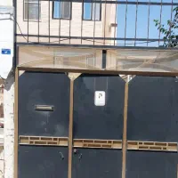 درب ورودی حیاط ابعاد ۲.۳۰ در ۲.۴۰