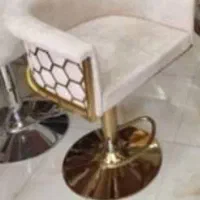صندلی جک دار و آینه قدی