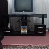 میز ل سی دی شیشه ای