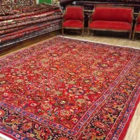 سرمایه‌گذاری مطمعن بافرش اصیل ملایر