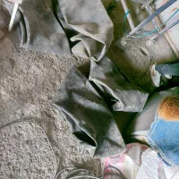مقدارزیادی لاستیک شال تویوپ