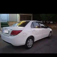 ماشین دنا ef7 خونگی و کاملا سالم تازه بیمه شده