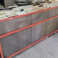 ویترین مغازه ۲ متری