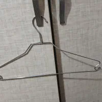 آویز لباس