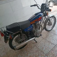 موتور سیکلت اترک بنام
