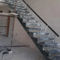 اجراونصب شیشه های ساختمانی وسکوریت