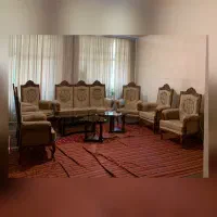 مبل سطلنتی ۹ نفره با رو مبلی و جلو مبلی و عسلی