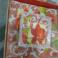 بشقاب ومیوه خوری