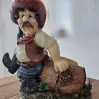 مجسمه جا بطری