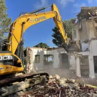 پیمانکاری تخریب ساختمان و خاکبرداری نگین ارسباران