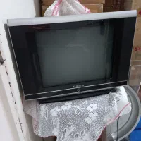 تلویزیون۱۴اینچ سالم وتمیز