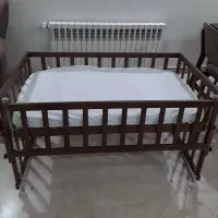 تخت چوبی گهواره ای /کنار تخت مادر