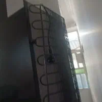 یخجال ایستاده