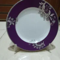 بشقاب دیوار کوب