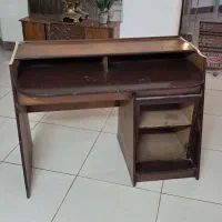 میز مناسب آرایش تحریر استفاده بعنوان کانتر