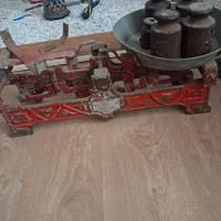 ترازوی قدیمی ۲۰ کیلویی