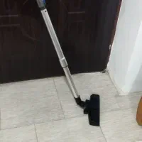 جاروبرقی عصایی