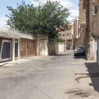 خانه-کلنگی-دو-نبش-سرمایه-گذاری-در-مرکز-اصفهان