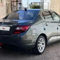 دنا پلاس برج ۱۲ ۱۴۰۲ ۶ دنده توربو با سانروف در حد