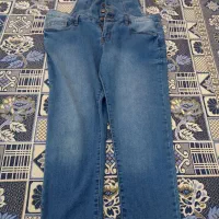 شلوار پیش بندی جین