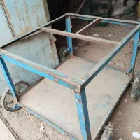 گاری چهارچرخ