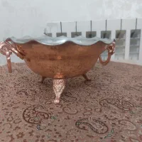 ظرف مسی سه پایه گوشواره دار