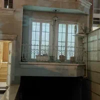 ۲۰۰متر بنا دو طبقه مجزا ۱۳۷ متر زیر بنا شادمان