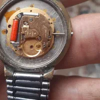 ساعت موتور طلا سویسی