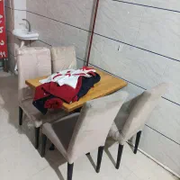 میز و صندلی