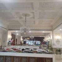 فروشنده صنایع دستی در ایرانمال